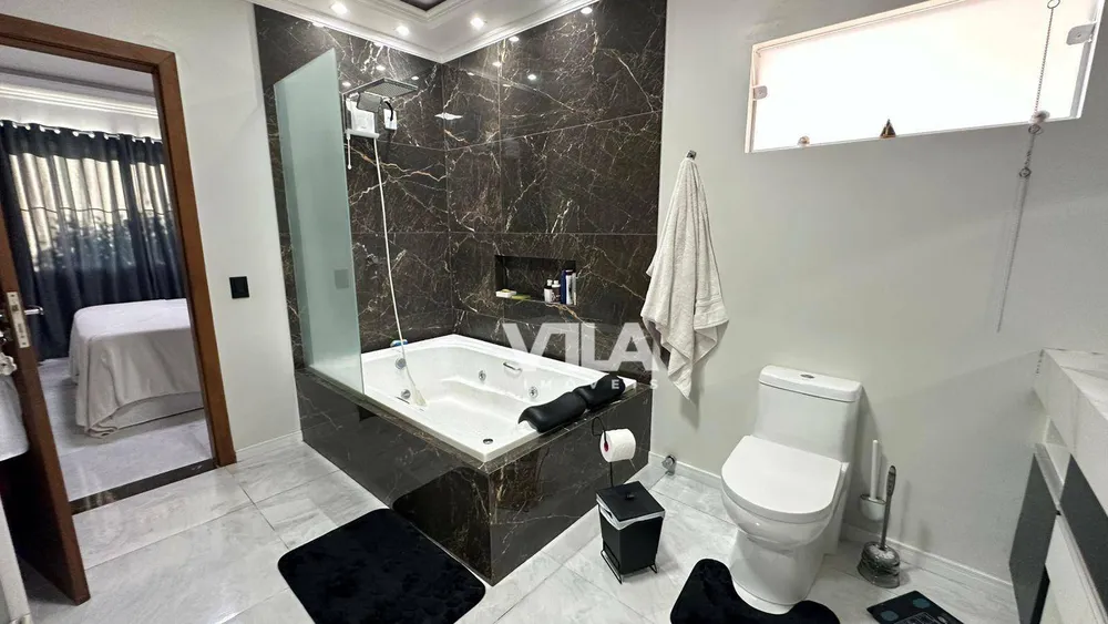 Casa, 4 quartos, 218 m² - Foto 9