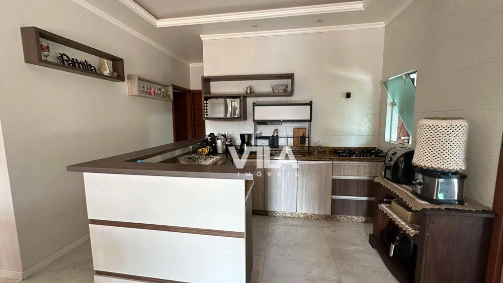 Casa, 4 quartos, 218 m² - Foto 4
