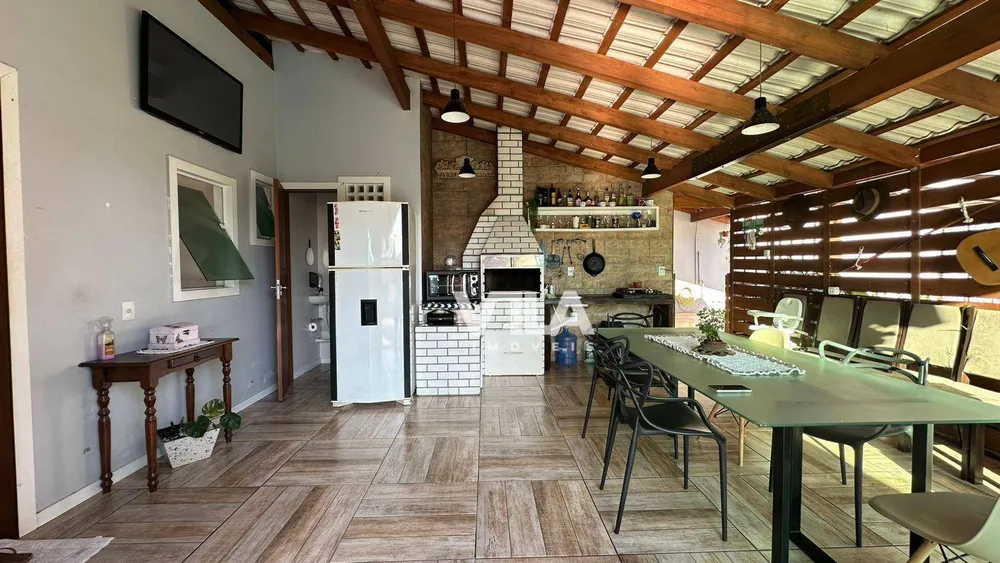 Casa, 4 quartos, 218 m² - Foto 12