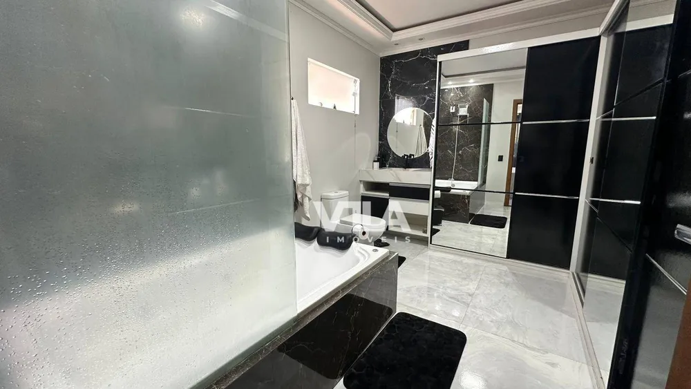 Casa, 4 quartos, 218 m² - Foto 10