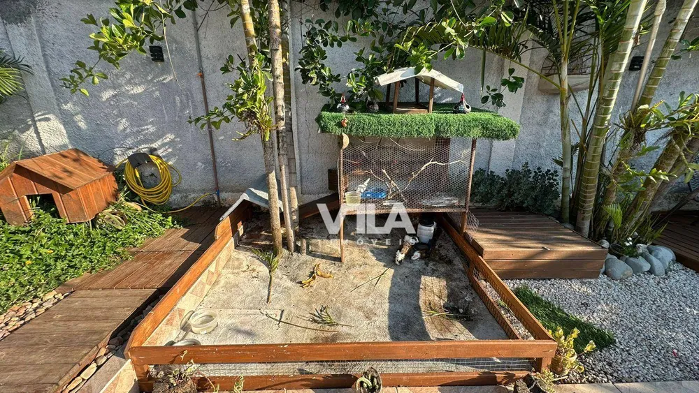 Casa, 4 quartos, 218 m² - Foto 17