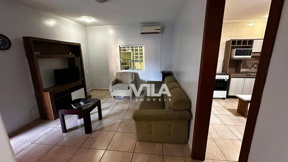 Casa, 4 quartos, 210 m² - Foto 2