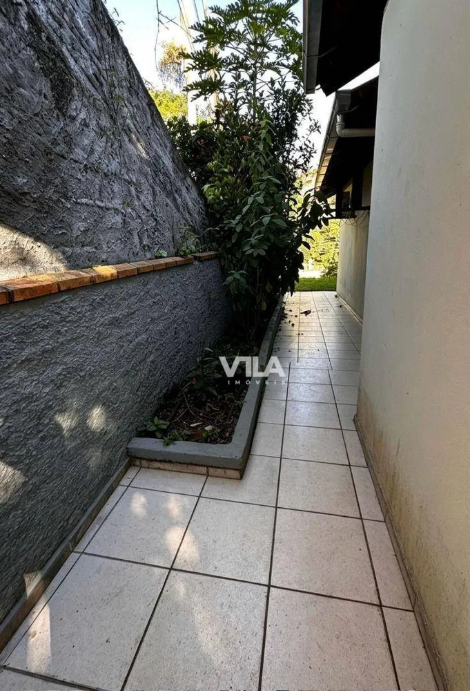 Casa, 4 quartos, 210 m² - Foto 3