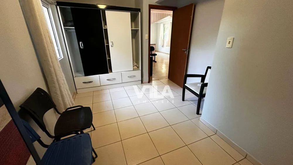 Casa, 4 quartos, 210 m² - Foto 9