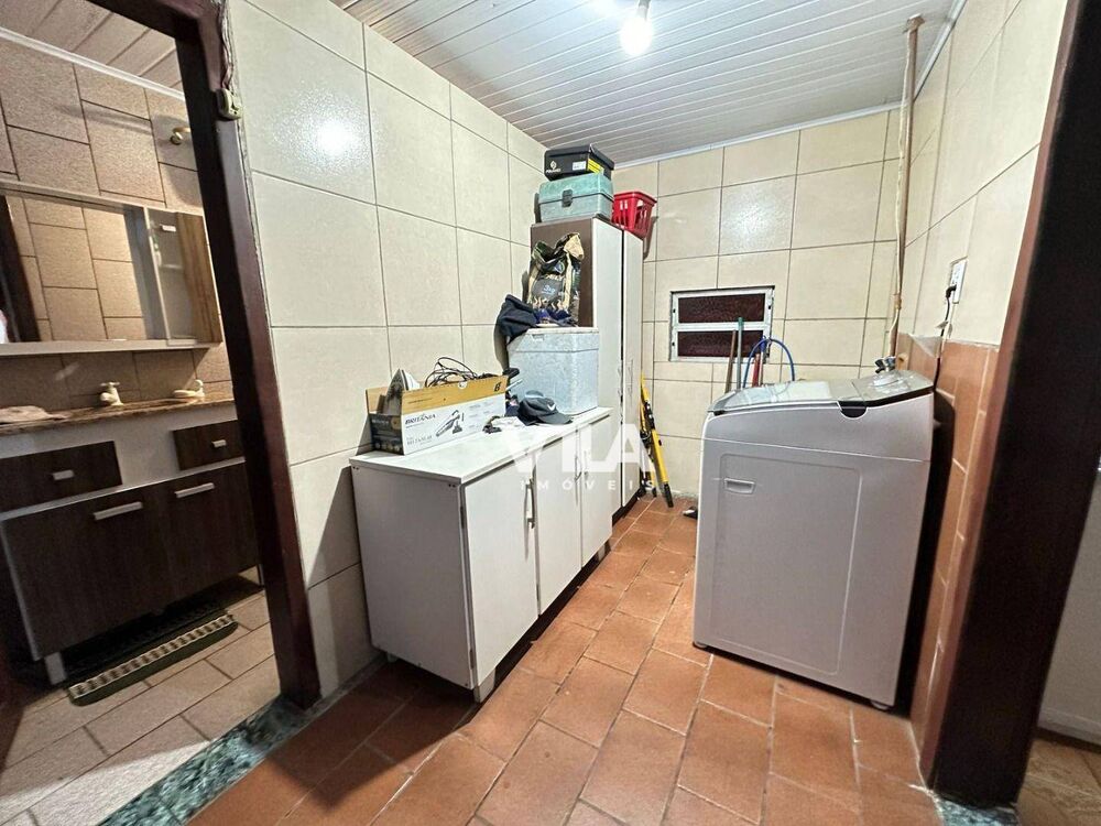 Casa à venda com 2 quartos, 100m² - Foto 13