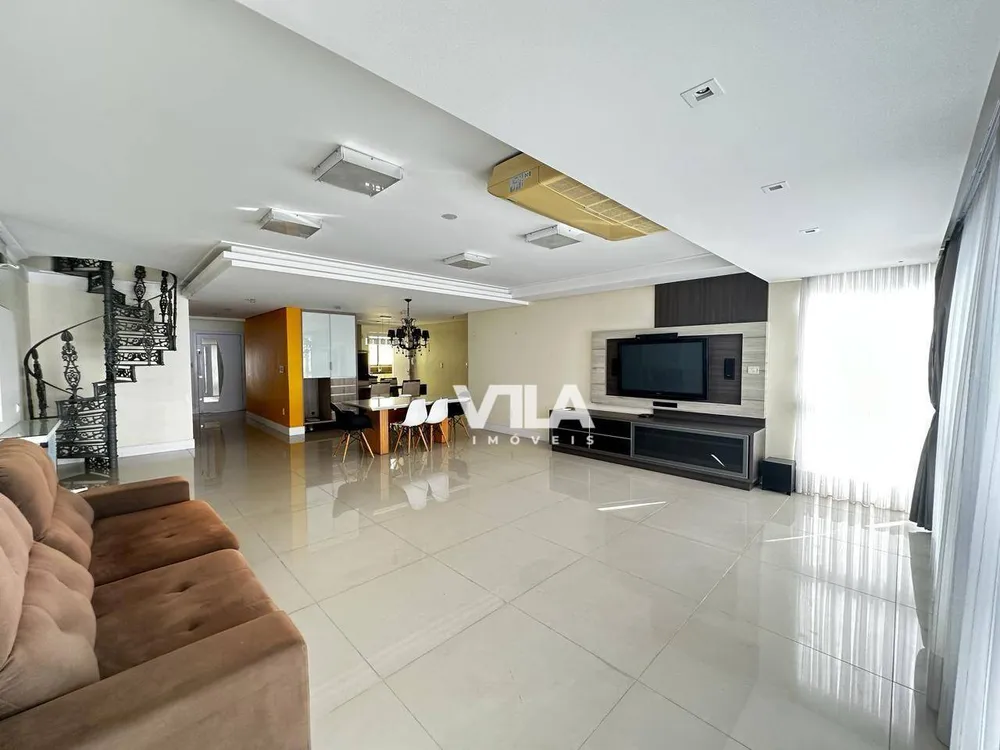 Apartamento, 3 quartos, 307 m² - Foto 1