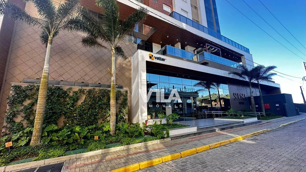 Apartamento, 3 quartos, 220 m² - Foto 2