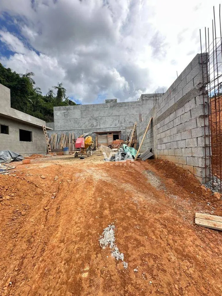Casa, 2 quartos, 60 m² - Foto 1