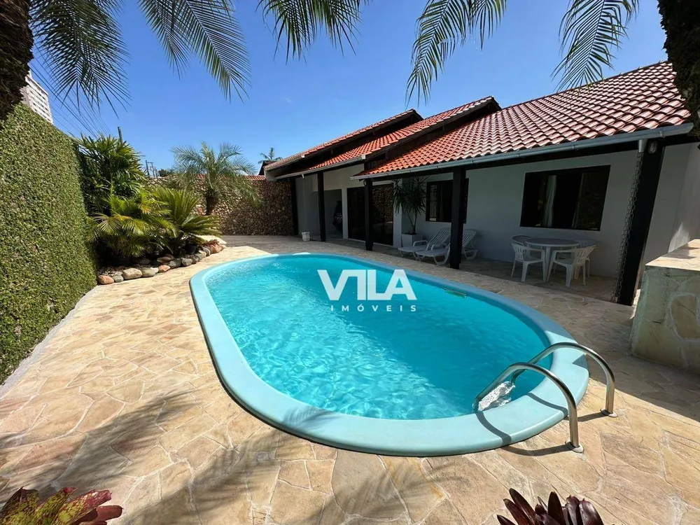 Casa, 3 quartos, 212 m² - Foto 4