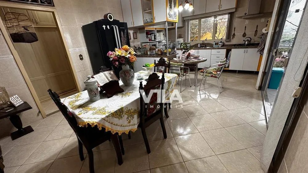 Casa, 3 quartos, 310 m² - Foto 6