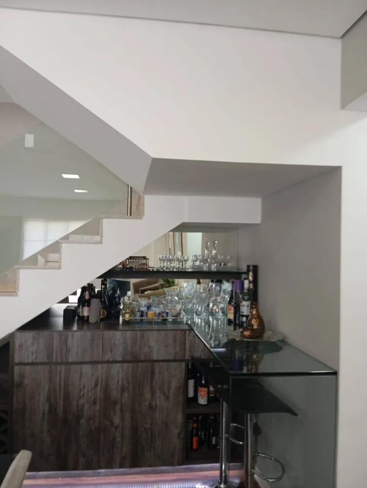 Apartamento, 3 quartos, 140 m² - Foto 2