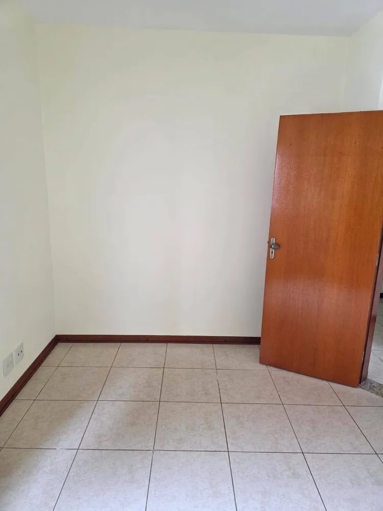 Apartamento, 3 quartos, 100 m² - Foto 2