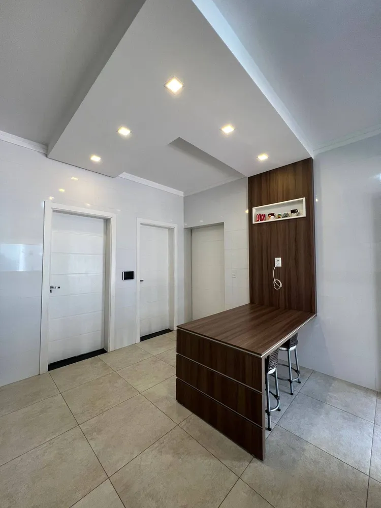Casa, 3 quartos, 320 m² - Foto 11