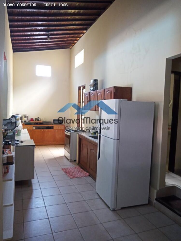 Casa à venda com 3 quartos, 200m² - Foto 4
