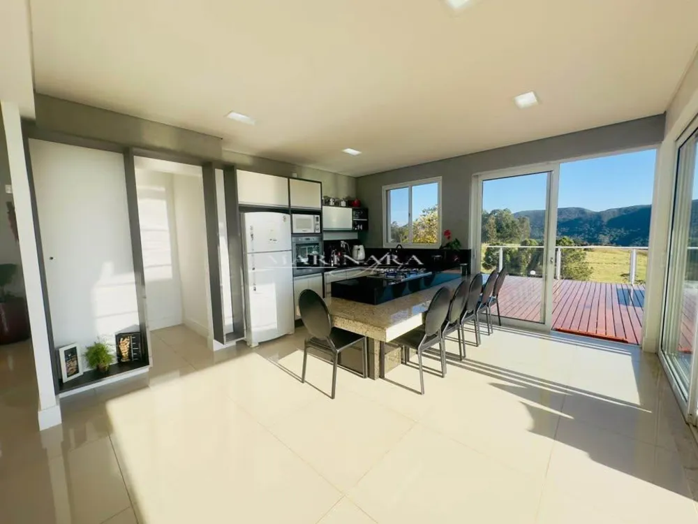 Sítio, 3 quartos, 2500 m² - Foto 4