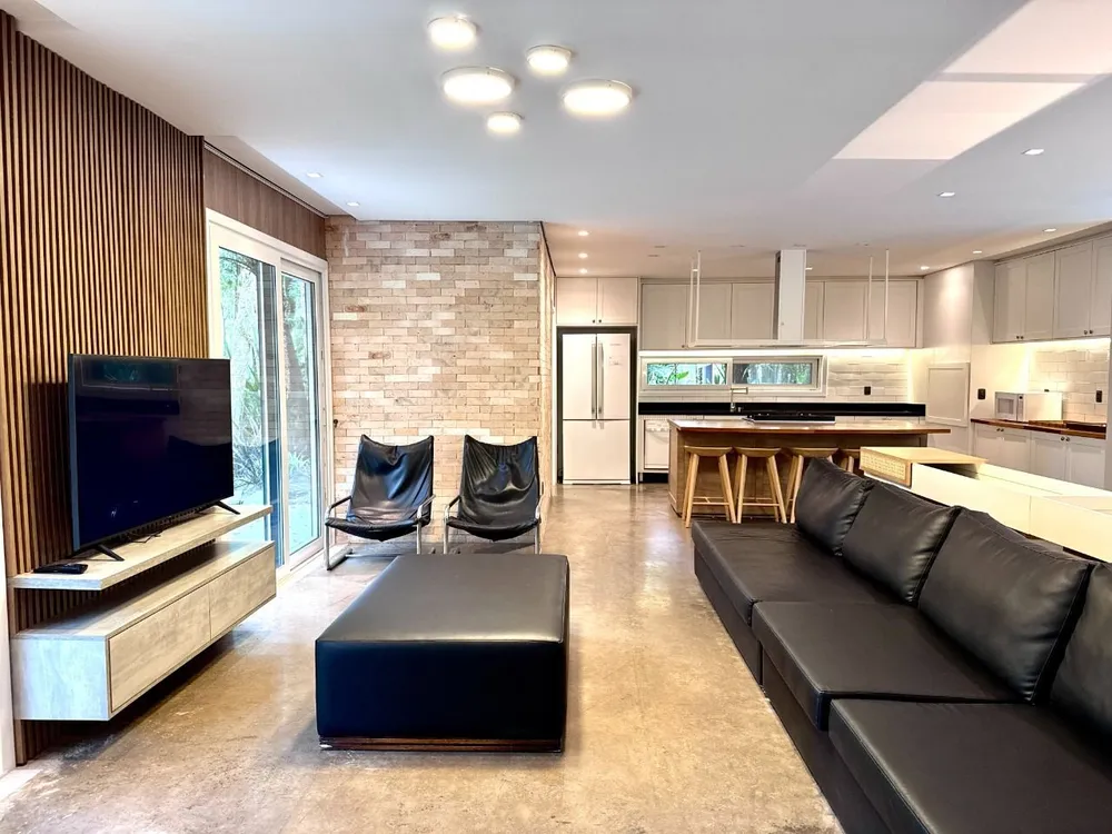 Casa, 6 quartos, 302 m² - Foto 1