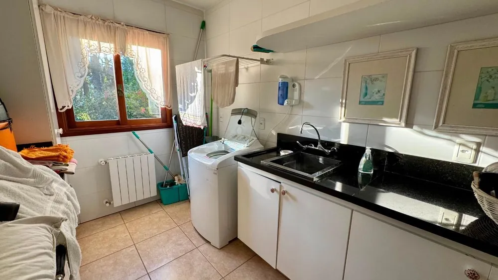 Casa, 3 quartos, 185 m² - Foto 1