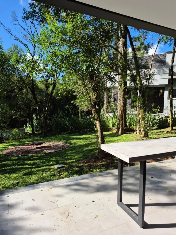 Casa, 3 quartos, 330 m² - Foto 1