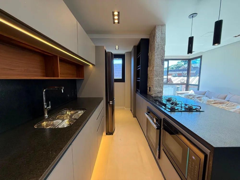 Casa, 3 quartos, 330 m² - Foto 3