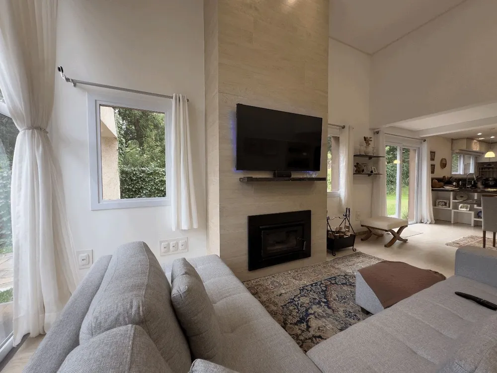 Casa, 4 quartos, 429 m² - Foto 1