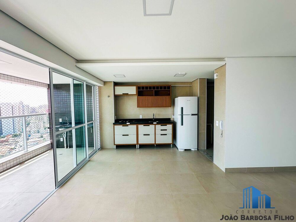 Apartamento à venda com 3 quartos, 117m² - Foto 2