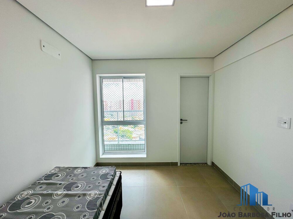 Apartamento à venda com 3 quartos, 117m² - Foto 4