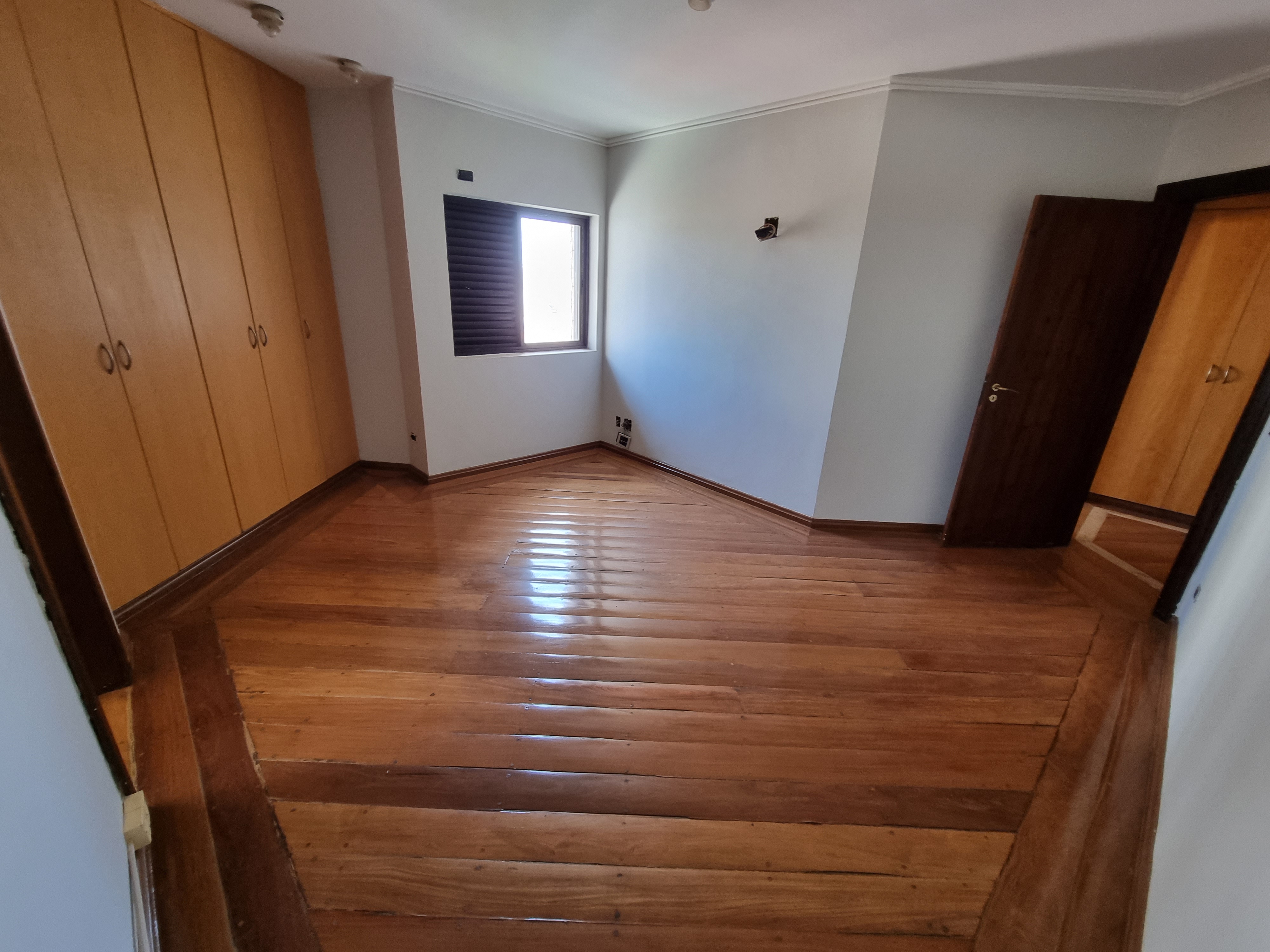 Apartamento à venda com 3 quartos, 215m² - Foto 10