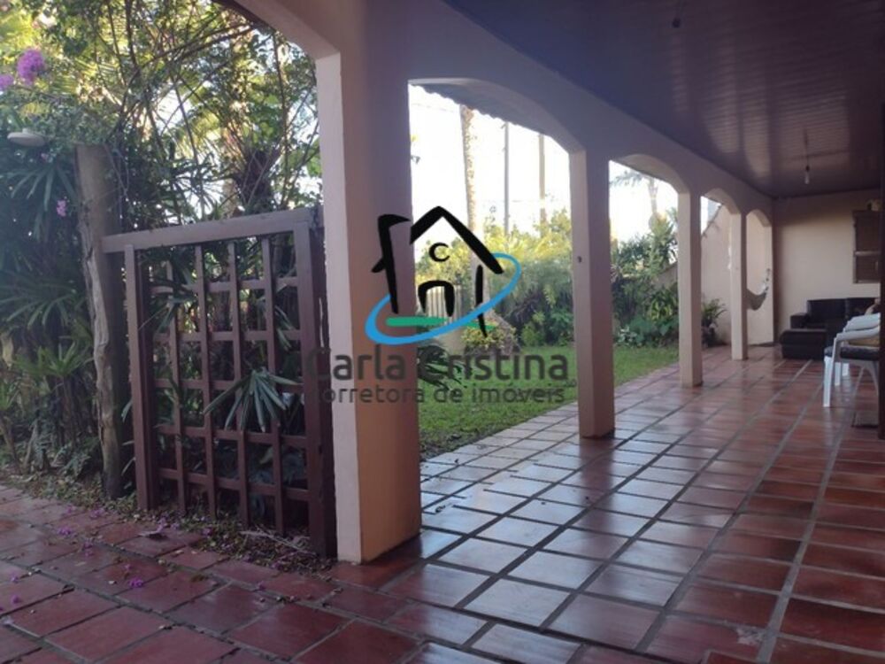 Casa, 5 quartos, 260 m² - Foto 2