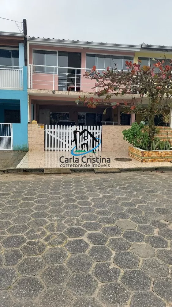 Casa à venda com 3 quartos, 140m² - Foto 1