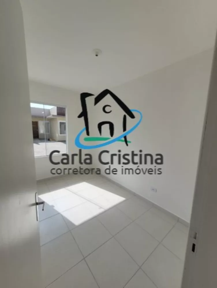 Casa à venda com 2 quartos, 60m² - Foto 8