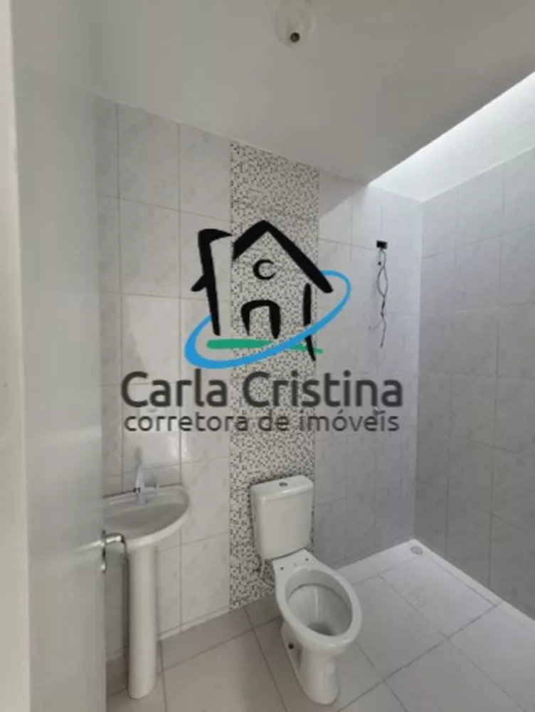 Casa à venda com 2 quartos, 60m² - Foto 6