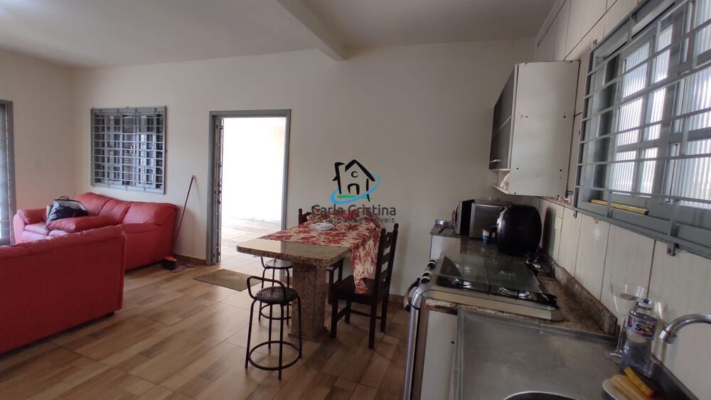 Casa, 3 quartos, 330 m² - Foto 1