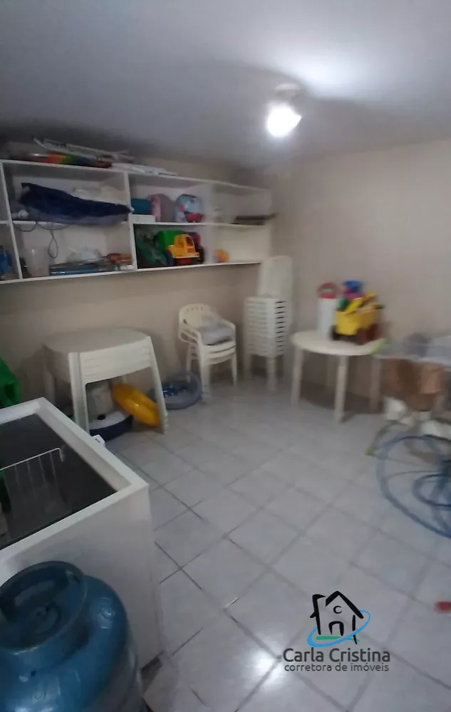 Casa à venda com 6 quartos, 360m² - Foto 11