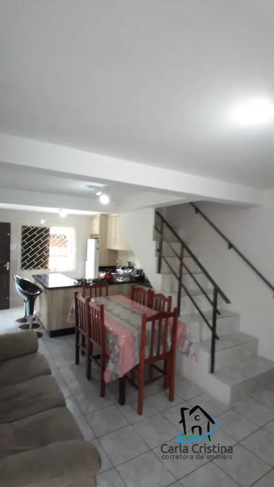 Casa à venda com 6 quartos, 360m² - Foto 2