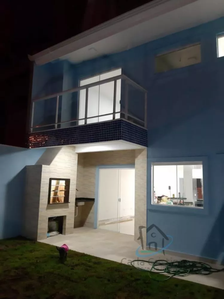 Casa à venda com 3 quartos, 181m² - Foto 4