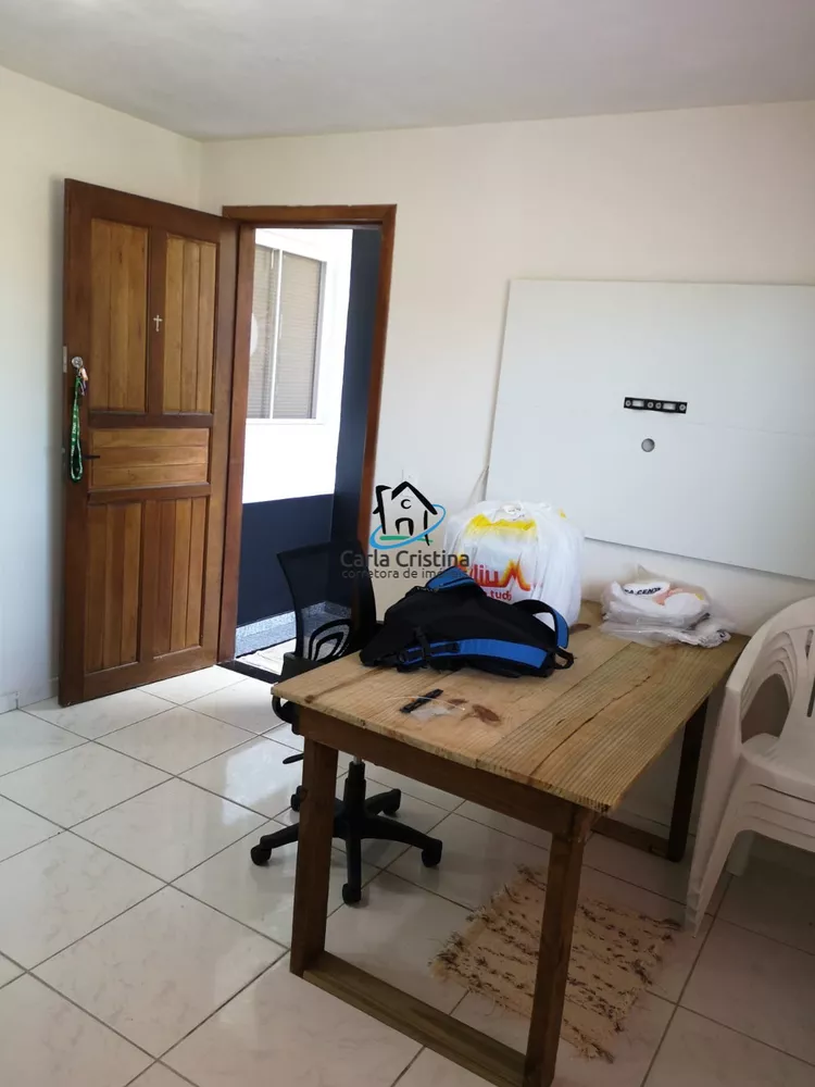 Casa para alugar com 2 quartos, 40m² - Foto 8