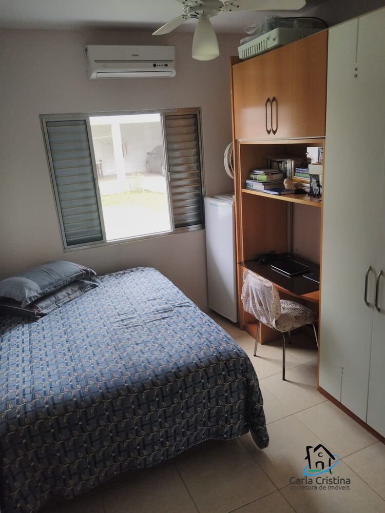 Casa, 4 quartos, 219 m² - Foto 2