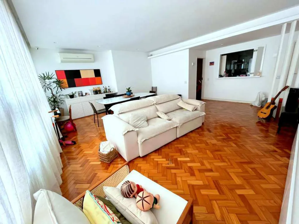 Apartamento, 3 quartos, 135 m² - Foto 2