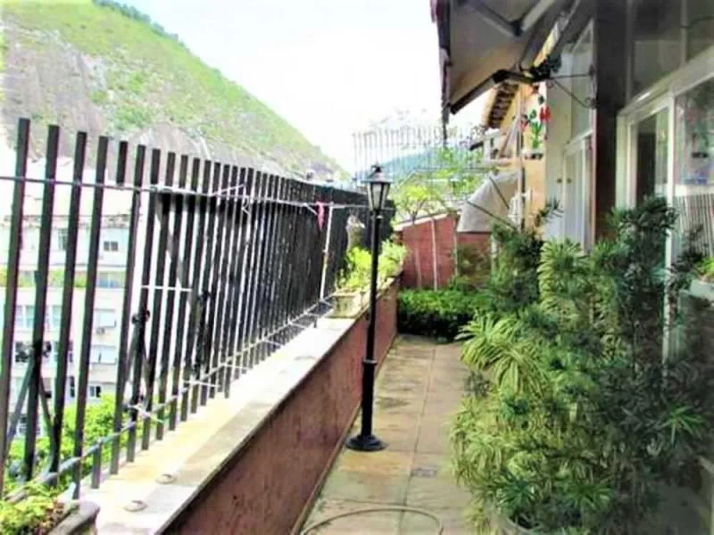 Cobertura, 3 quartos, 220 m² - Foto 9
