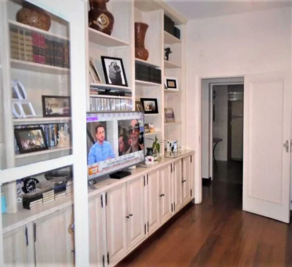 Apartamento, 4 quartos, 235 m² - Foto 2