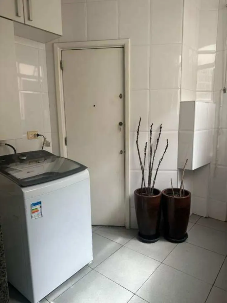 Apartamento, 3 quartos, 156 m² - Foto 2