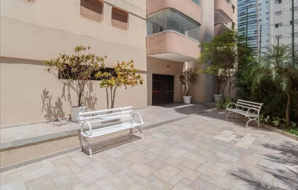 Apartamento, 3 quartos, 121 m² - Foto 1