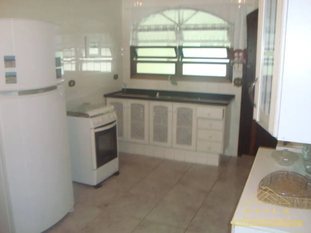 Casa, 3 quartos, 181 m² - Foto 3