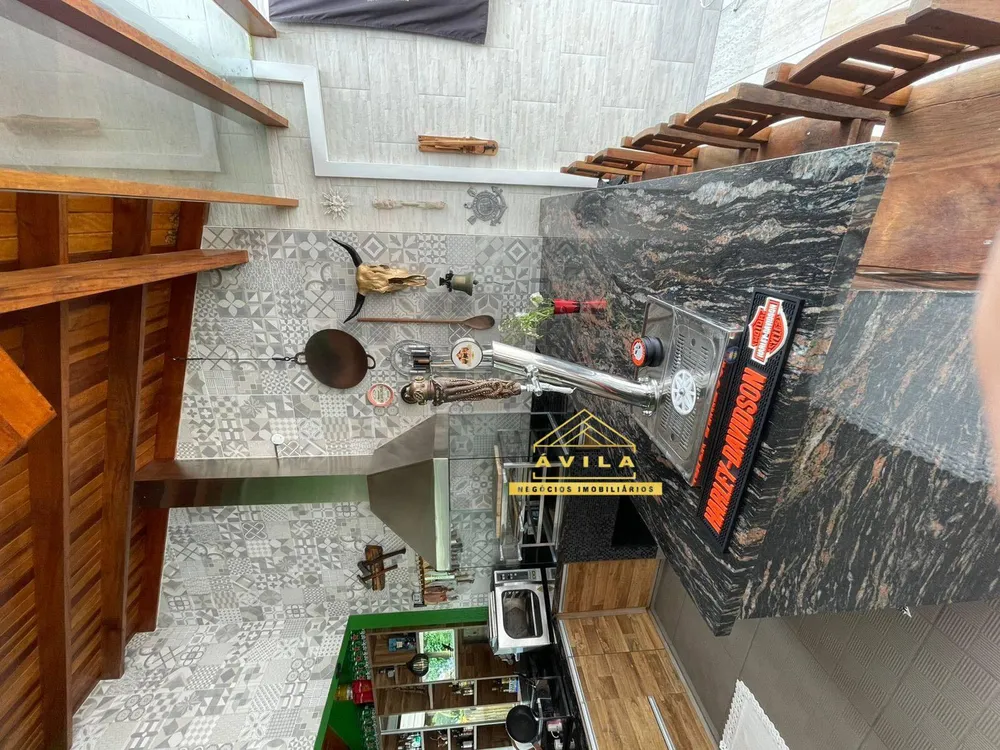 Casa, 5 quartos, 288 m² - Foto 2
