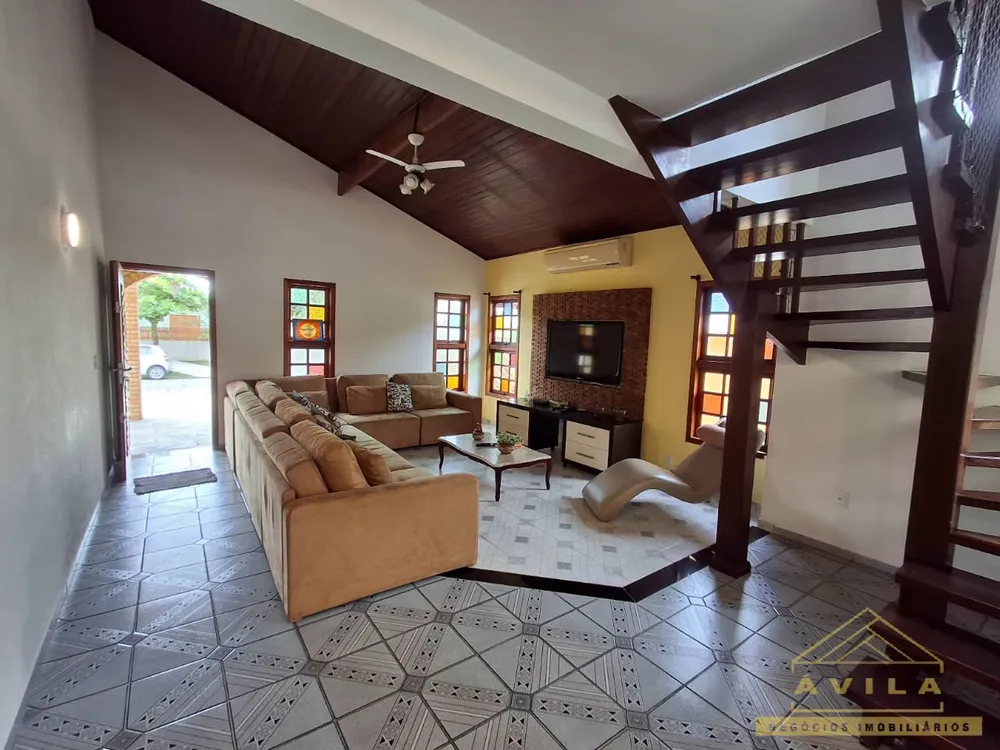 Casa, 6 quartos, 291 m² - Foto 4