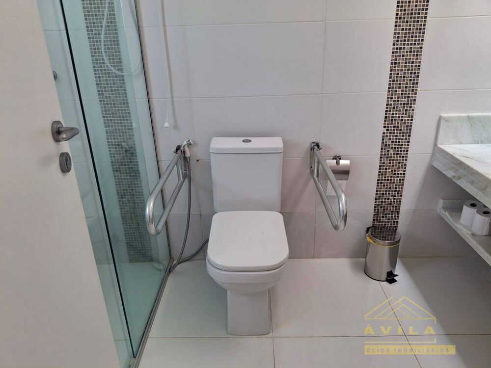 Casa, 5 quartos, 468 m² - Foto 1