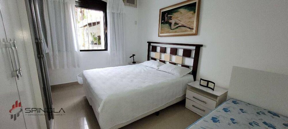 Casa à venda com 7 quartos, 400m² - Foto 6
