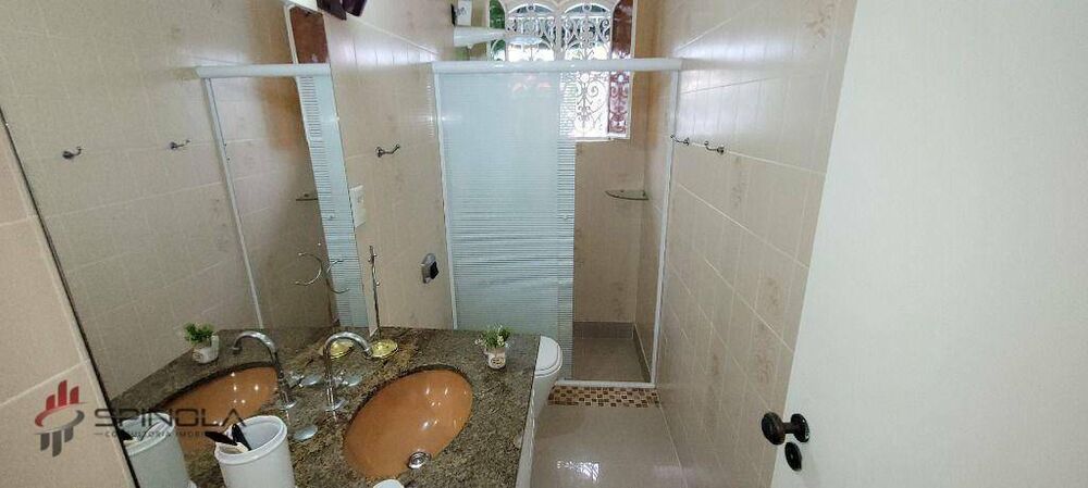 Casa à venda com 7 quartos, 400m² - Foto 5