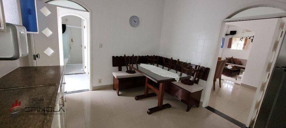 Casa à venda com 7 quartos, 400m² - Foto 3