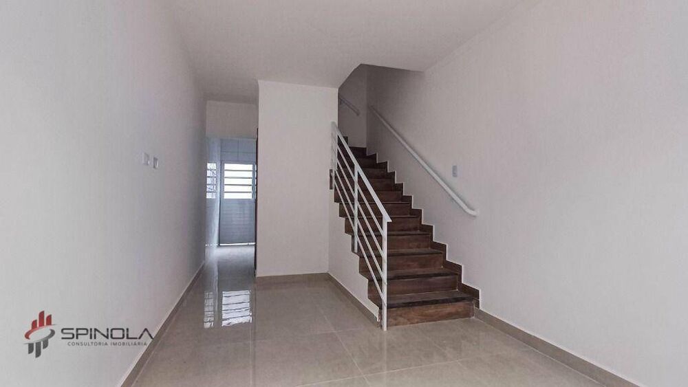 Sobrado à venda com 2 quartos, 62m² - Foto 3